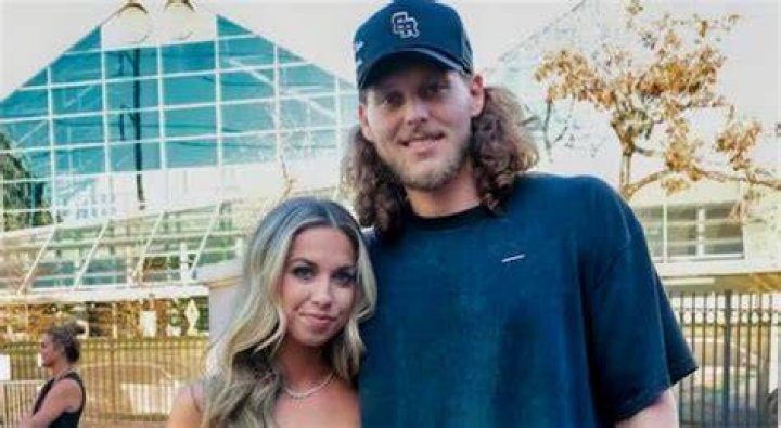 Erin Degan’s Boyfriend: Who is Erin Degan Dating?