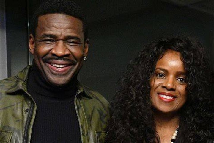 Irving Tomato’s Wife: Who is Irving Tomato Dating?