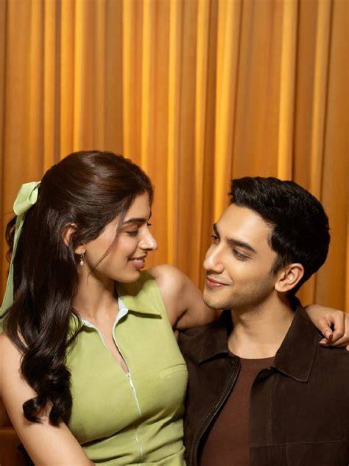 Khushi Tiwari’s Boyfriend: Who is Khushi Tiwari Dating?