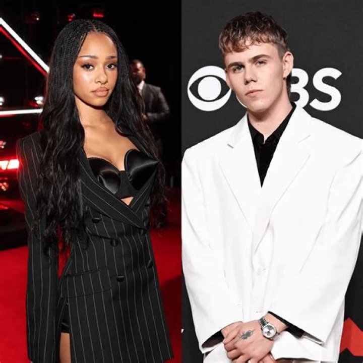 Klxsh’s Boyfriend: Who is Klxsh Dating?