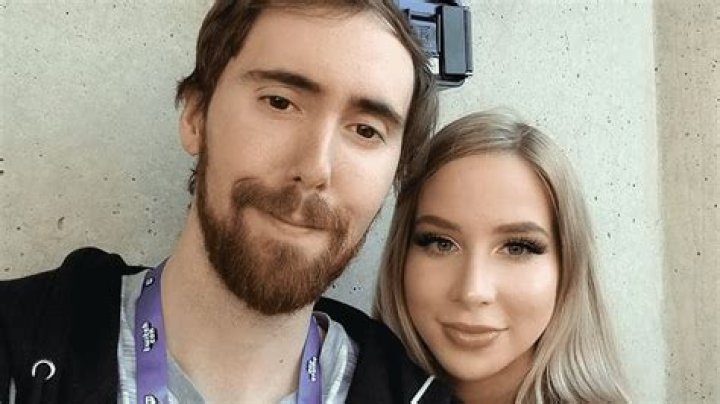 KunispaceGames’s Girlfriend: Who is KunispaceGames Dating?