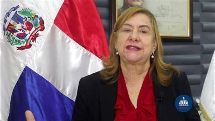 Luisa Altagracia Nunez, Felix Rodriguez's Wife