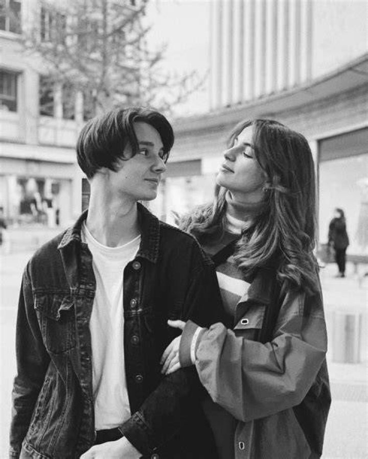 Matthieu Reynaud’s Girlfriend: Who is Matthieu Reynaud Dating?