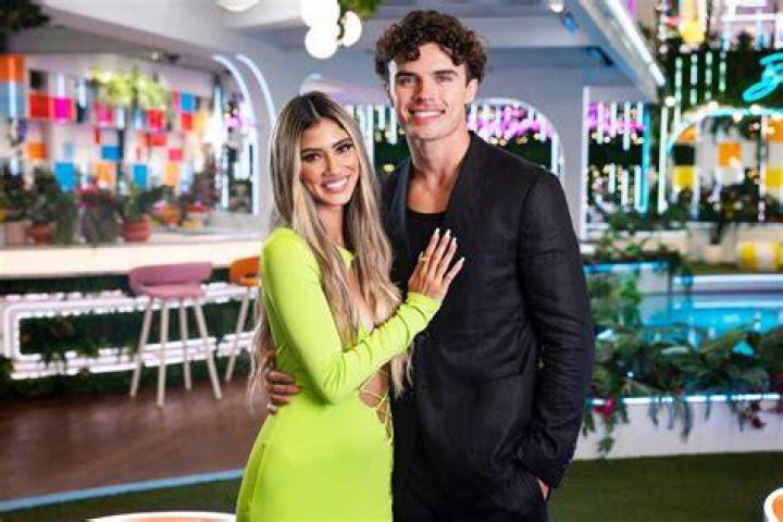 Nicolas Roye’s Girlfriend: Who is Nicolas Roye Dating?