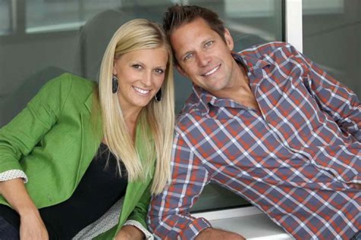 Peyton Wright, Chris Lambton's Wife