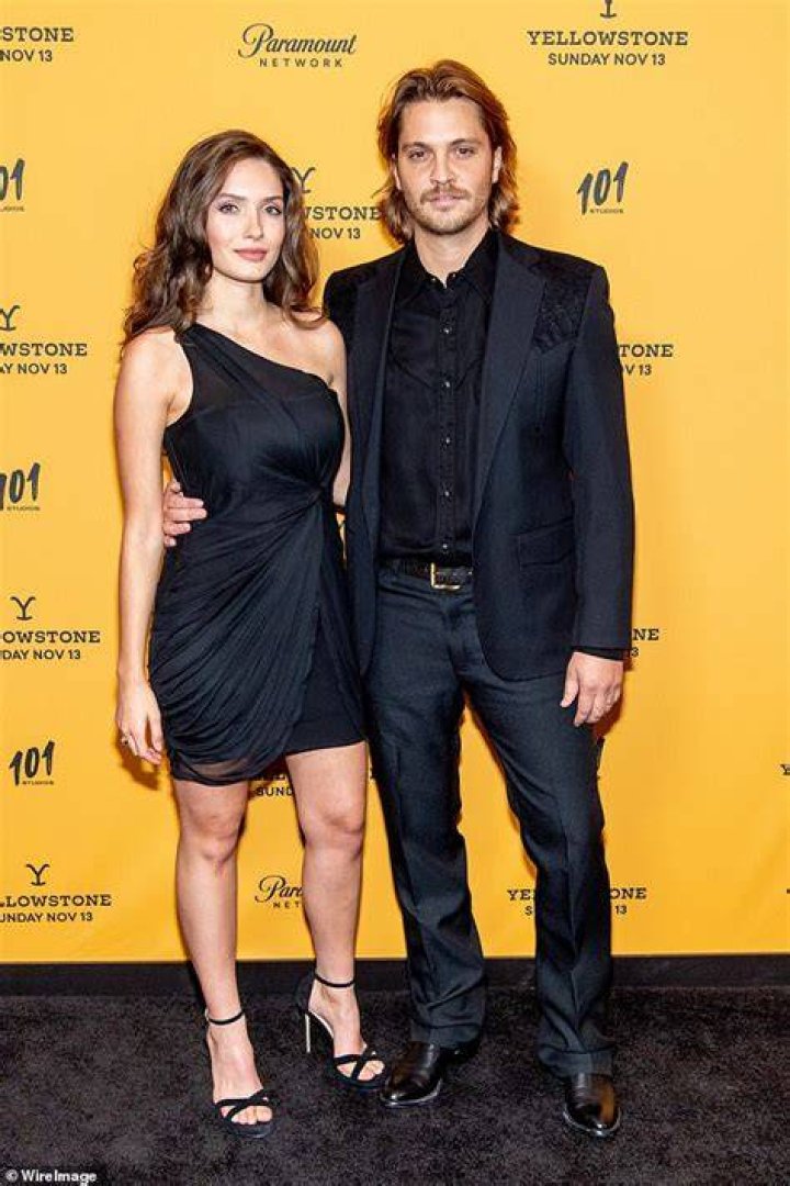Rogerio Rodrigues’s Girlfriend: Who is Rogerio Rodrigues Dating?