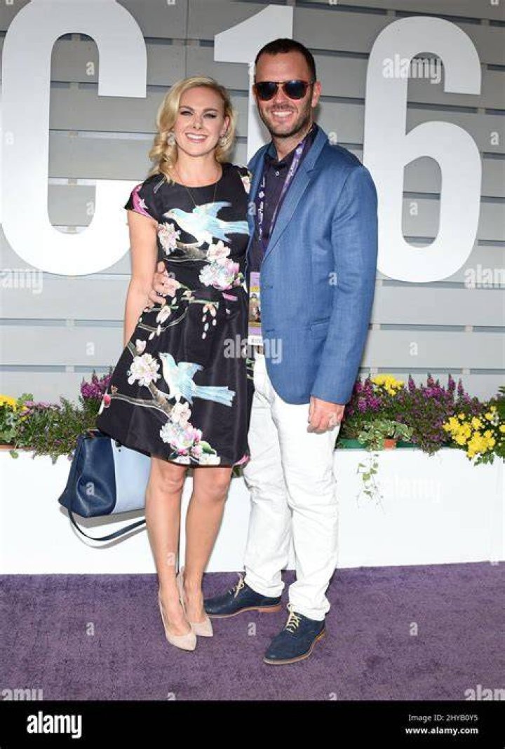 Thom Hinkle, Laura Bell Bundy's Husband