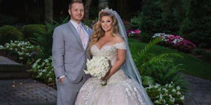 Travis Yohe, Ashley Alexiss's Boyfriend