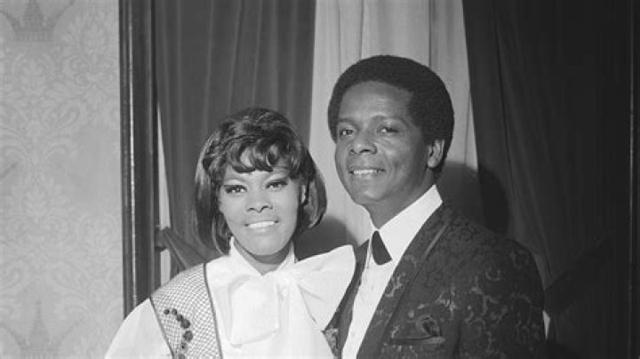 Who is Dionne Warwick Dating – Dionne Warwick's Husband & Exes