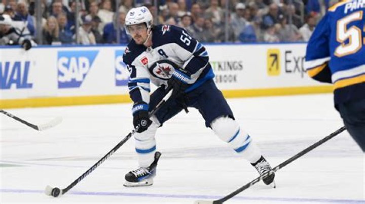 Who is Mark Scheifele Dating – Mark Scheifele's Girlfriend & Exes
